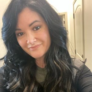 Meet your Posher, Paula